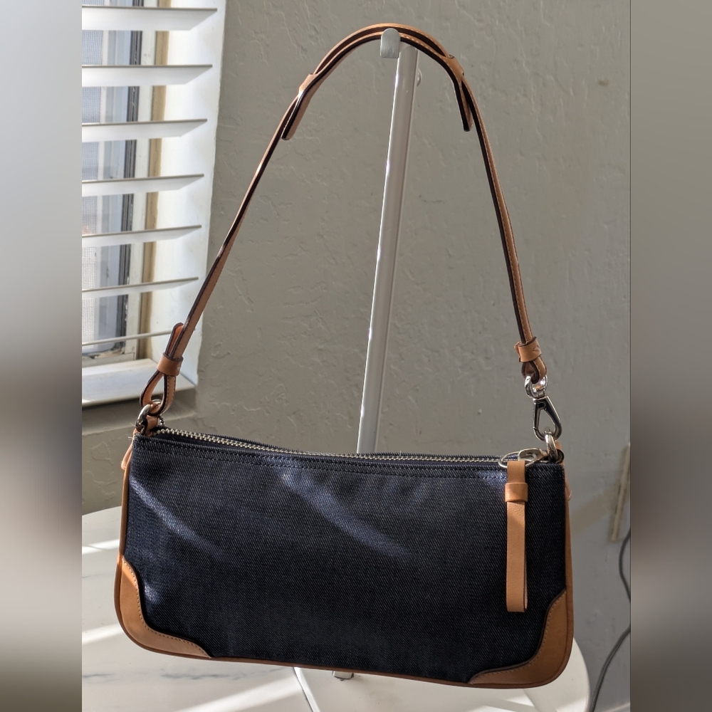 Vintage Coach Y2K Denim And Vachetta Shoulder/Handbag. - Picture 4 of 12